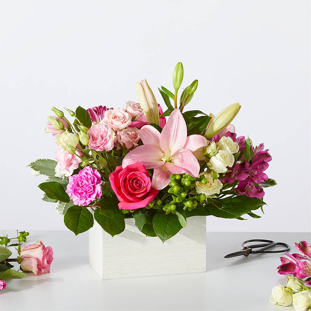 Sweetberry Box – A Florist Original – The Happy Florist, Sanford FL
