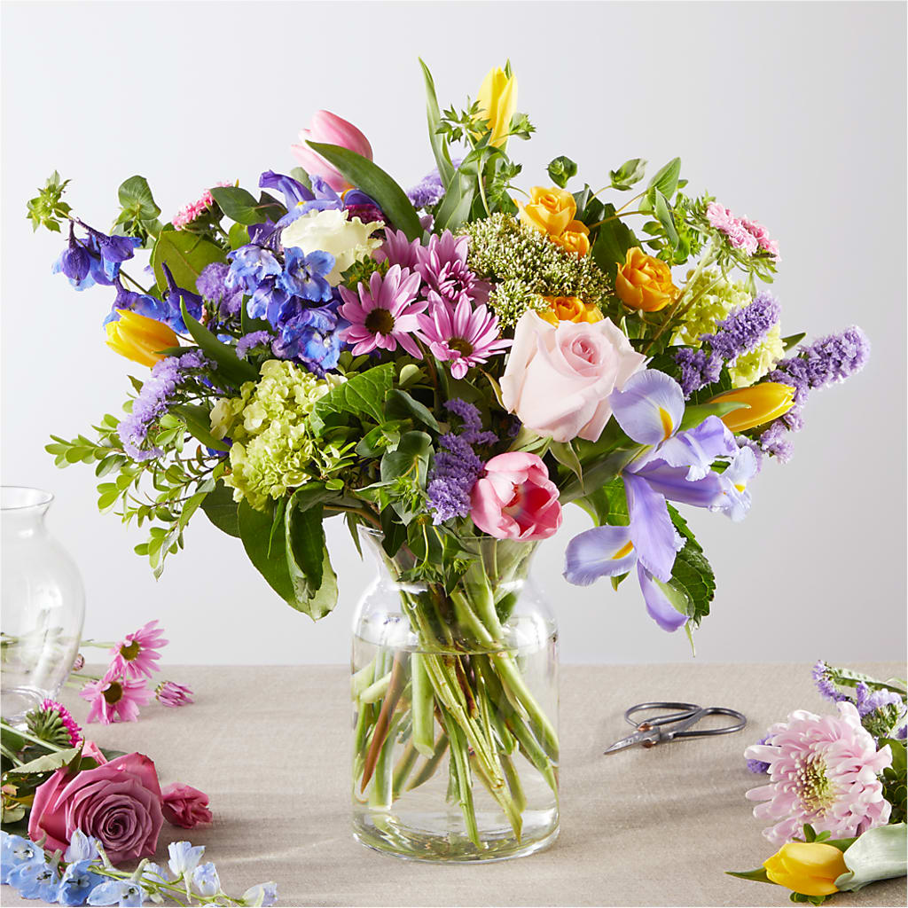 Pastel Tradition - A Florist Original – The Happy Florist, Sanford FL