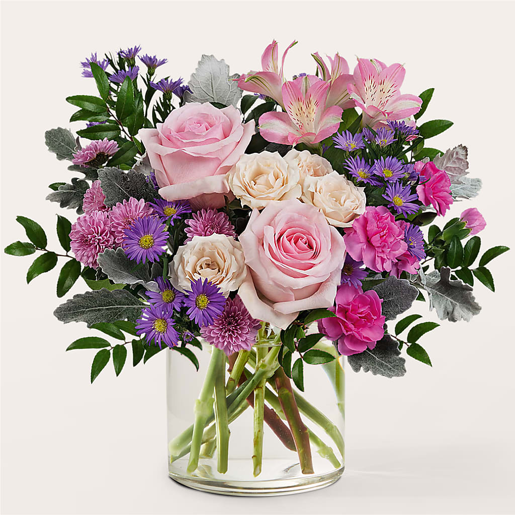 Light as a Feather Bouquet – The Happy Florist, Sanford FL