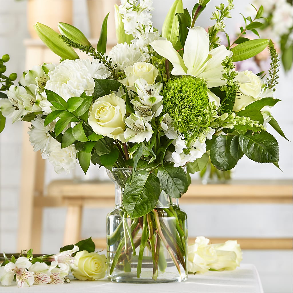 Classic Ivory – A Florist Original – The Happy Florist, Sanford FL