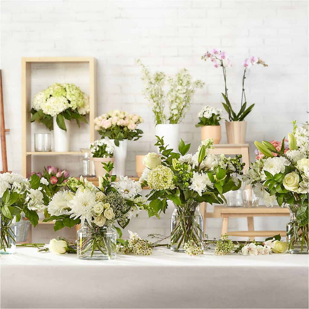 Classic Ivory – A Florist Original – The Happy Florist, Sanford FL