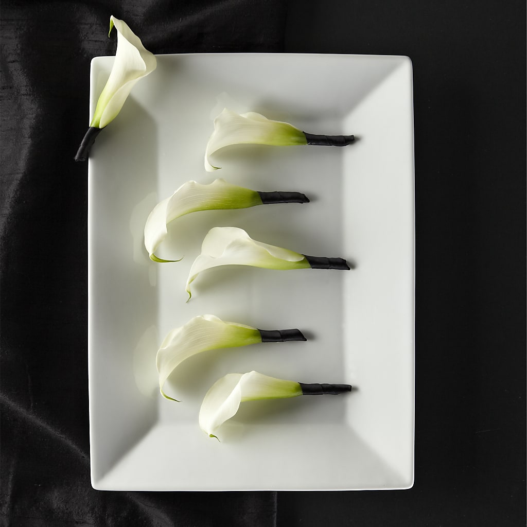 Calla Lily Promise Boutonniere – The Happy Florist, Sanford FL