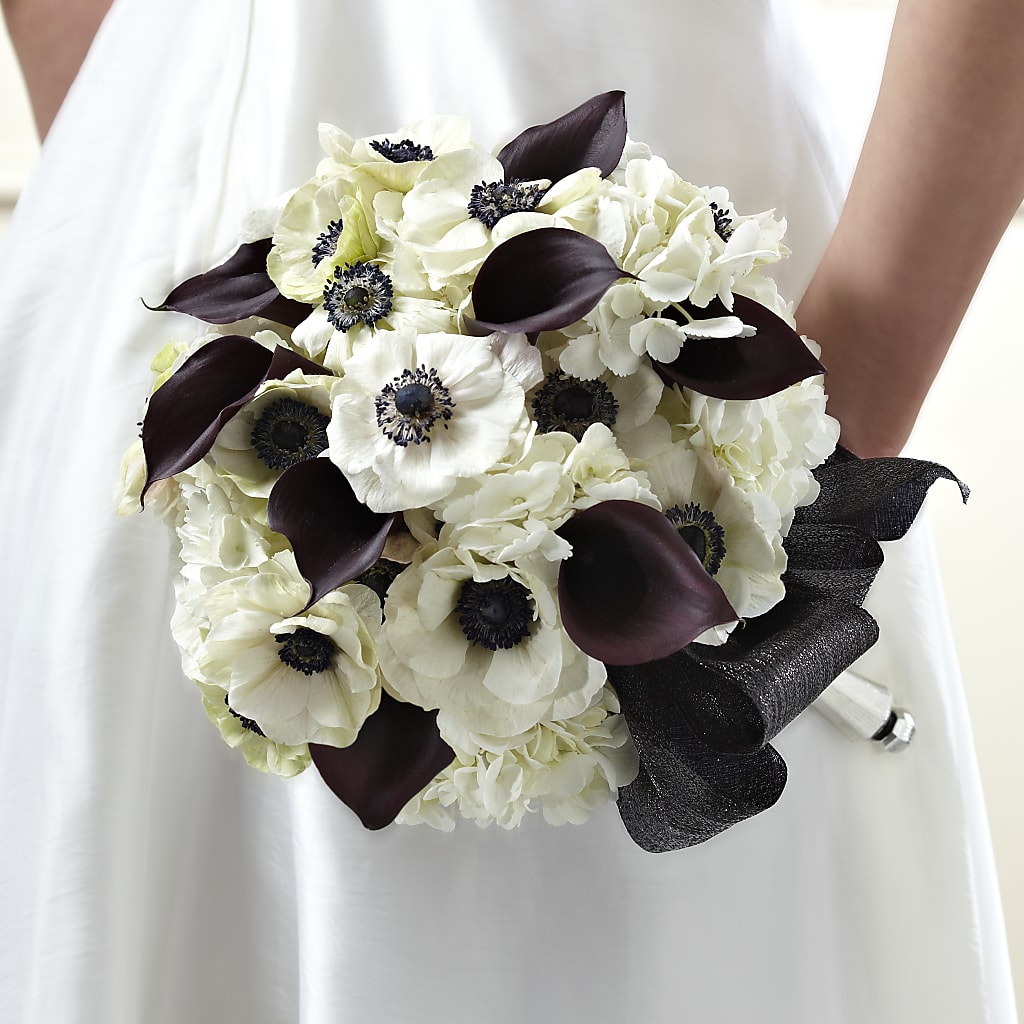 To Have and To Hold Bouquet – The Happy Florist, Sanford FL