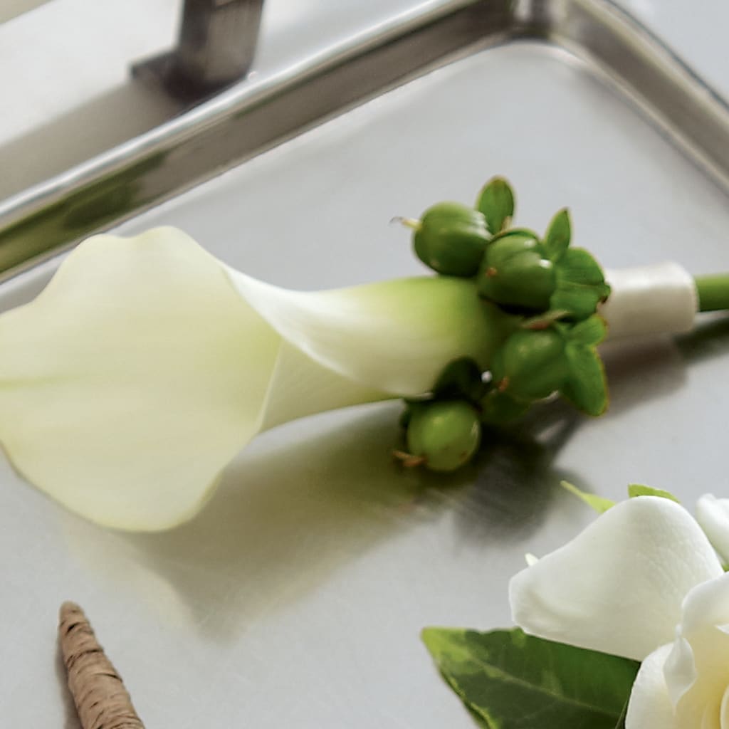 White Calla Boutonniere – The Happy Florist, Sanford FL