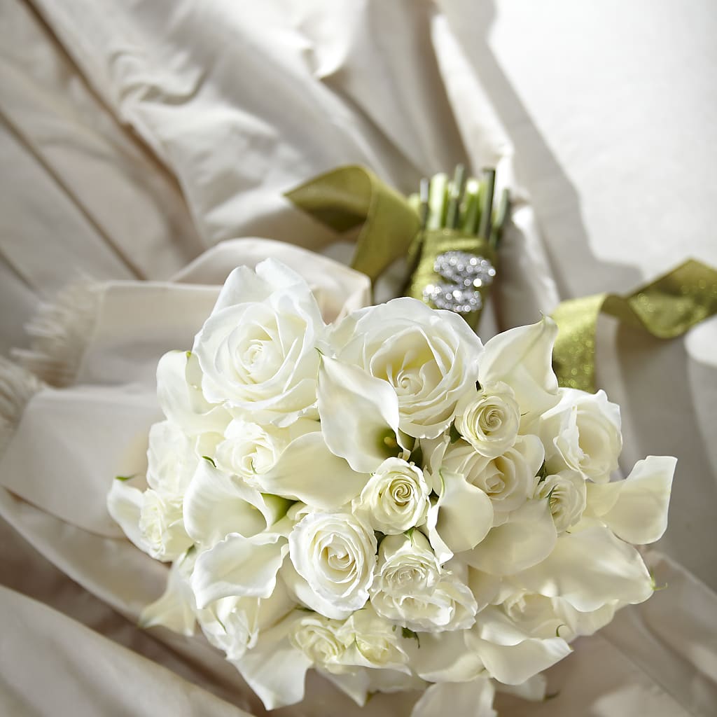 Serene Highness Bouquet – The Happy Florist, Sanford FL