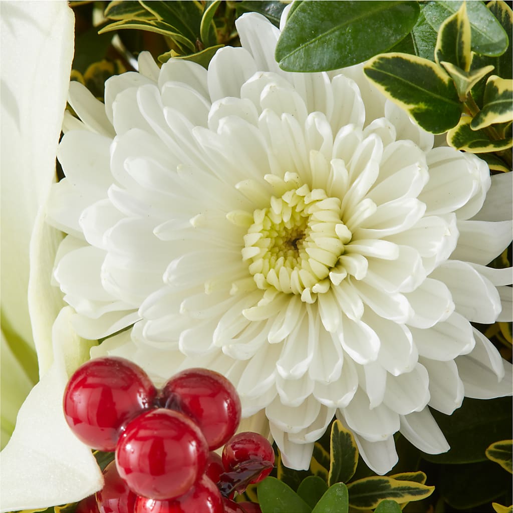 Festive Moments Tree –  The Happy Florist, Sanford FL