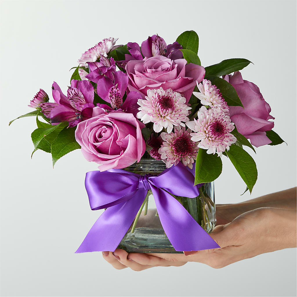 Sugarplum Bouquet –  The Happy Florist, Sanford FL