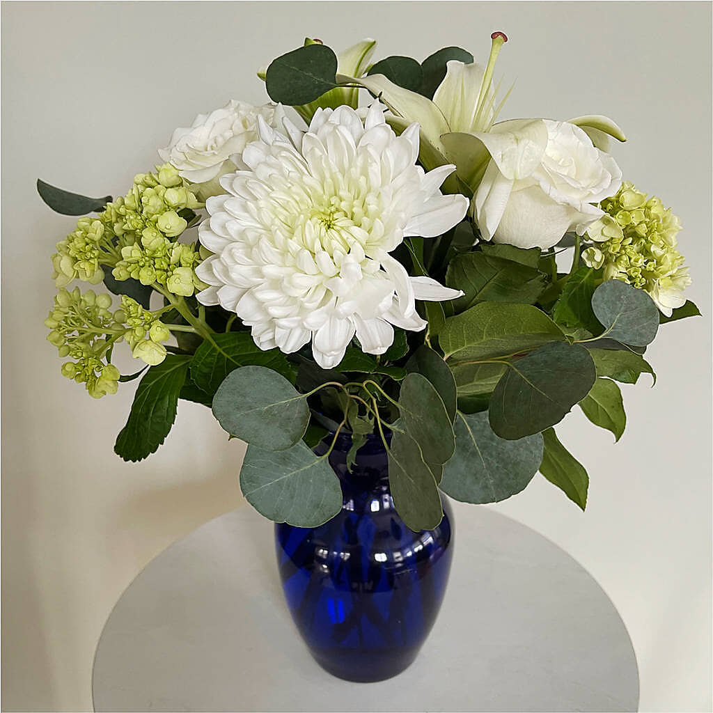 Snowy Dreams Bouquet –  The Happy Florist, Sanford FL