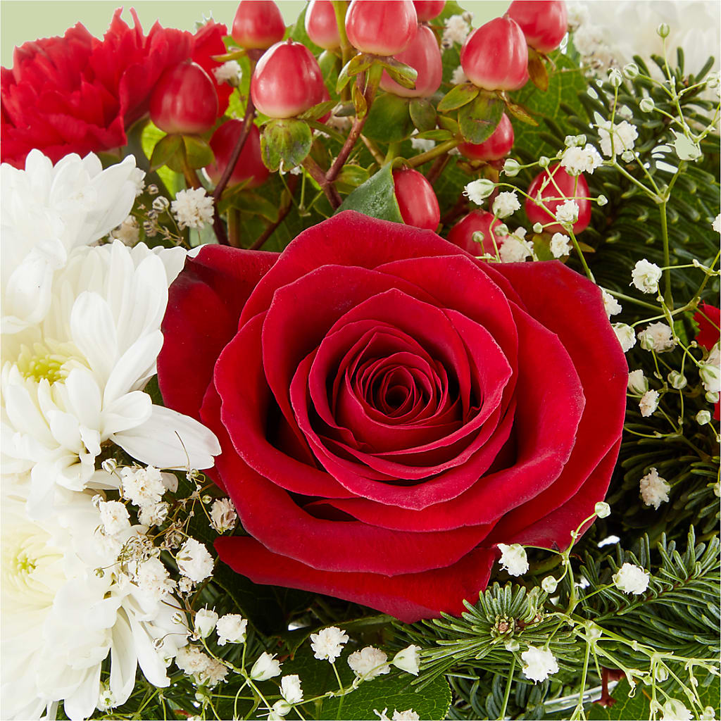 Chance of Flurries Bouquet –  The Happy Florist, Sanford FL