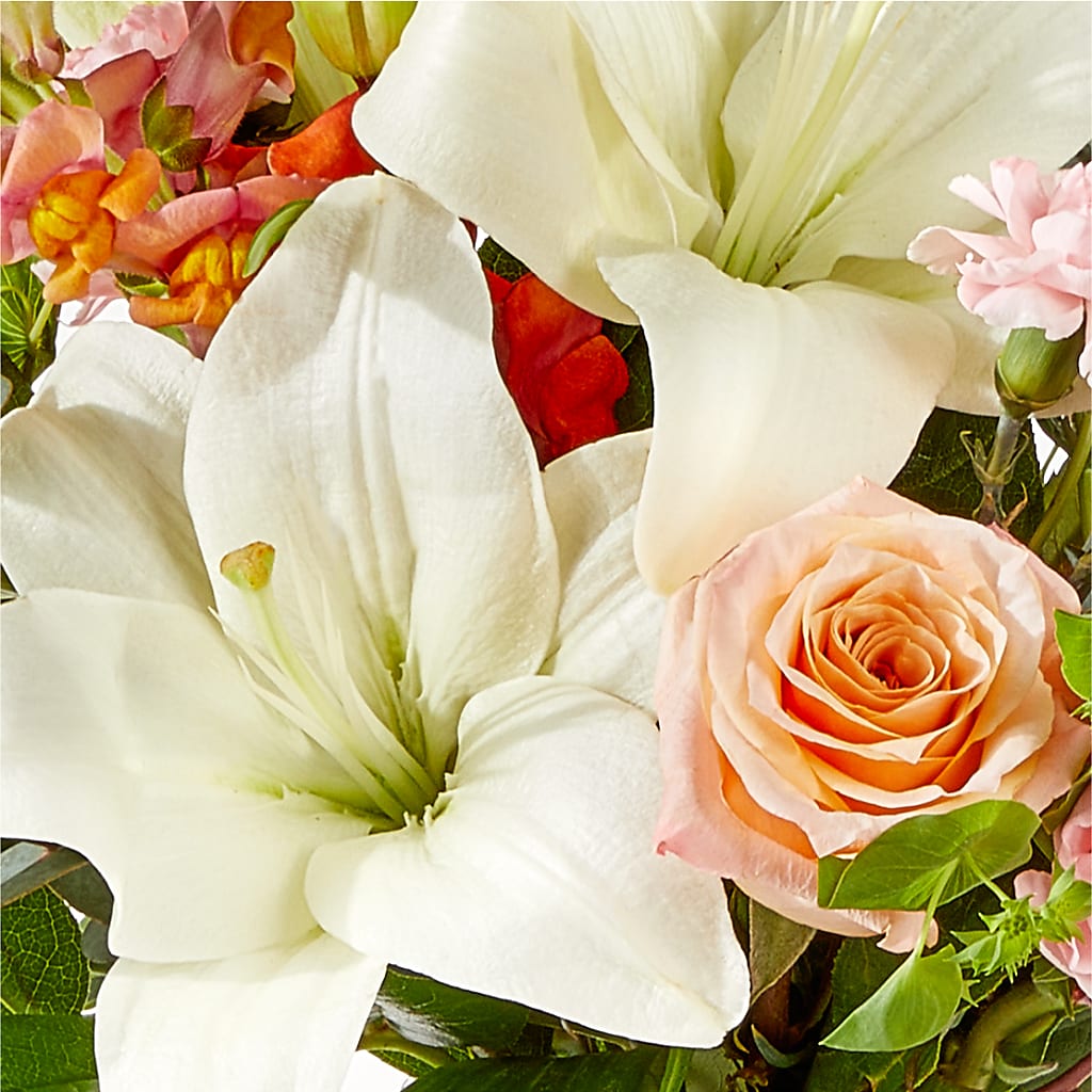 Grapefruit Splash Bouquet –  The Happy Florist, Sanford FL