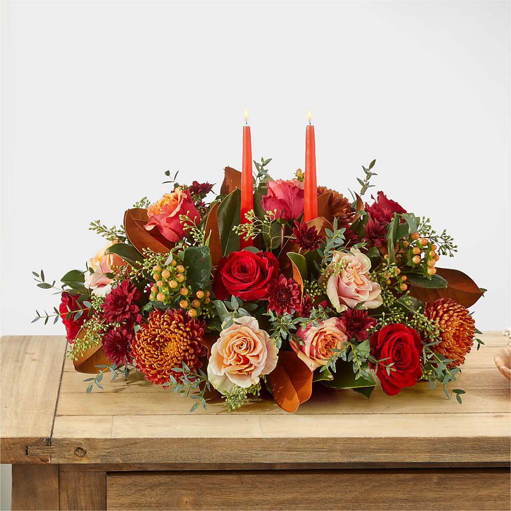 Gather Near Centerpiece –  The Happy Florist, Sanford FL